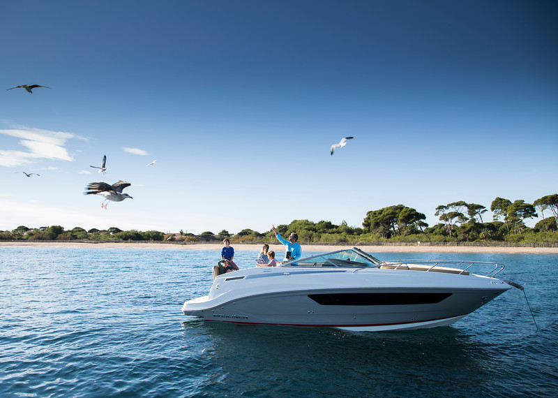 Free HTML5 Website Template by FreeHTML5.co